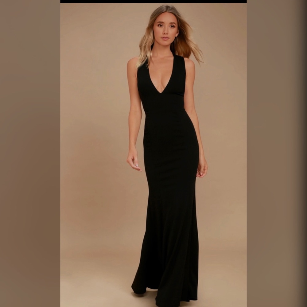 Lulus Heaven and Earth black maxi dress